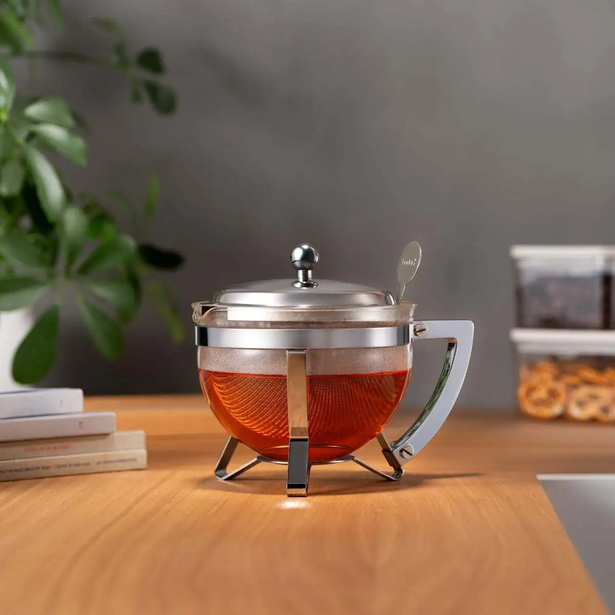 Chambord teapot 1 l, steel handle