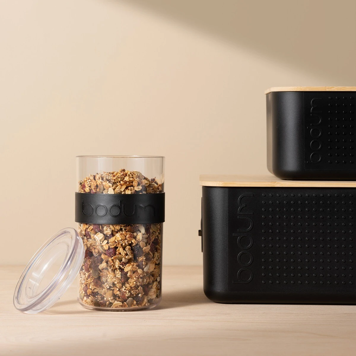 Presso storage jar 1 l, black